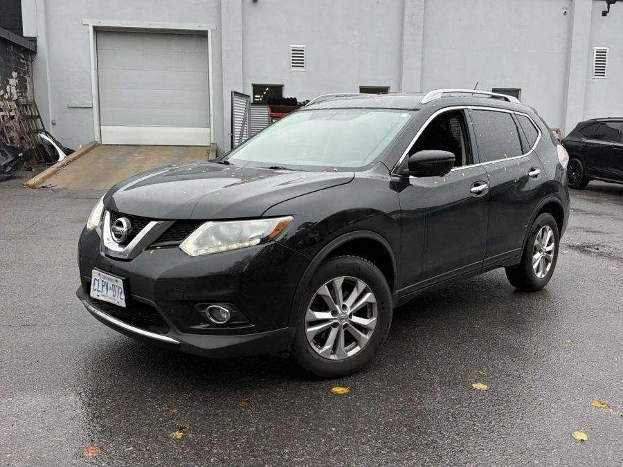 2016 Nissan Rogue SV AWD | FULLY CERTIFIED WITH WARRANTY, photo 1 of 2
