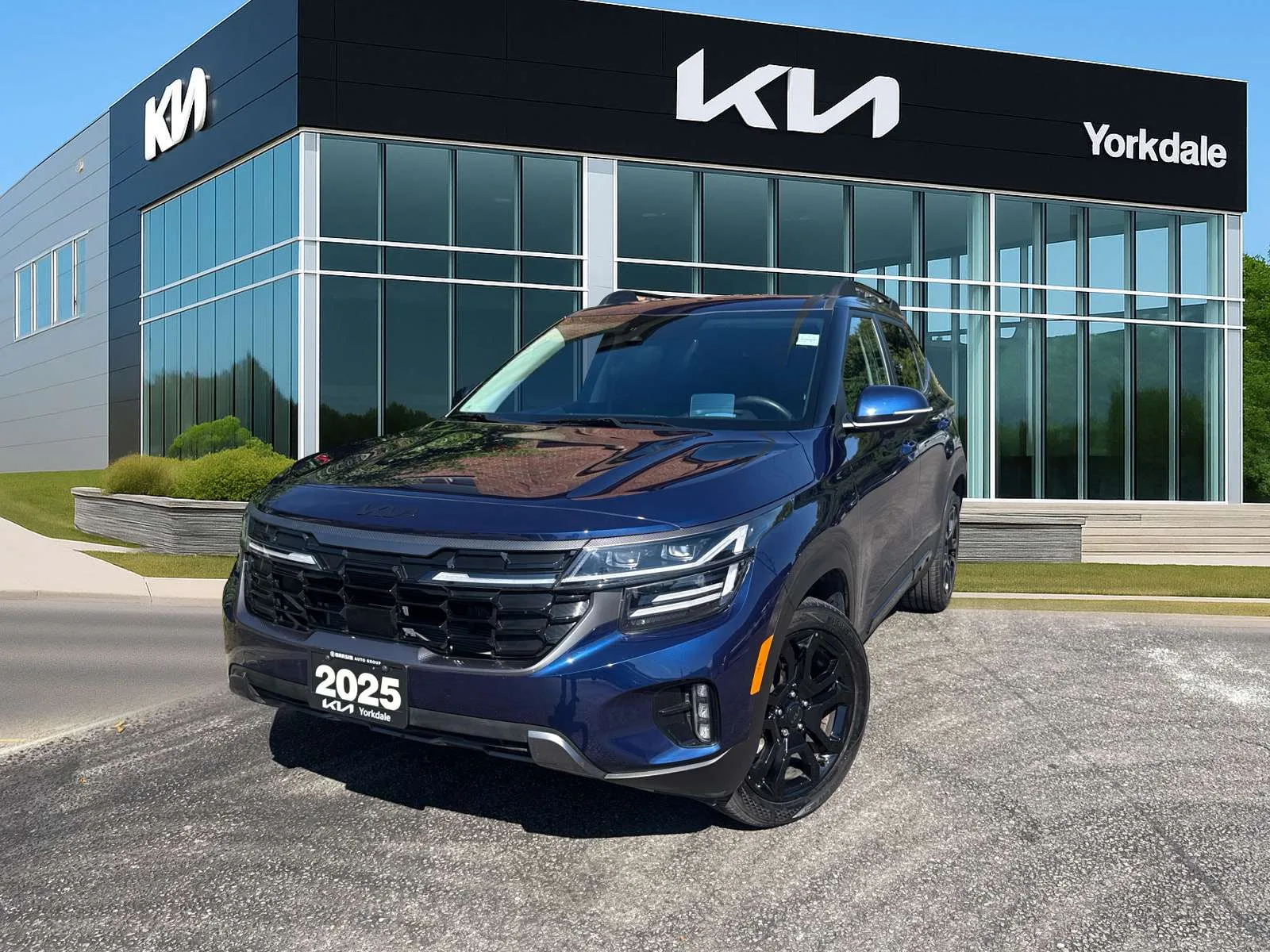 2025 Kia Seltos X-LINE, photo 1 of 18