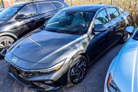 2025 Hyundai Elantra Hybrid LUXURY