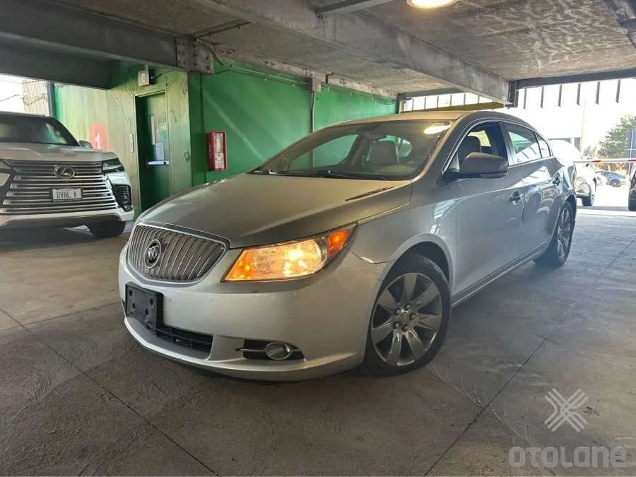 2011 Buick Lacrosse CXL | FULLY CERTIFIED WITH WARRANTY, photo 1 of 3