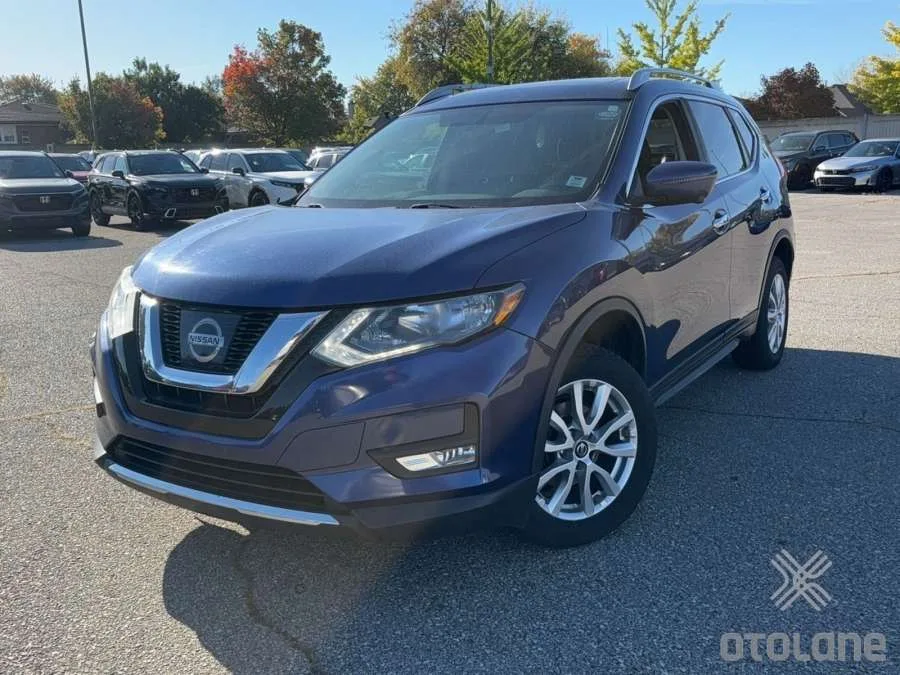 2017 Nissan Rogue SV AWD | FULLY CERTIFIED WITH WARRANTY, photo 1 of 4